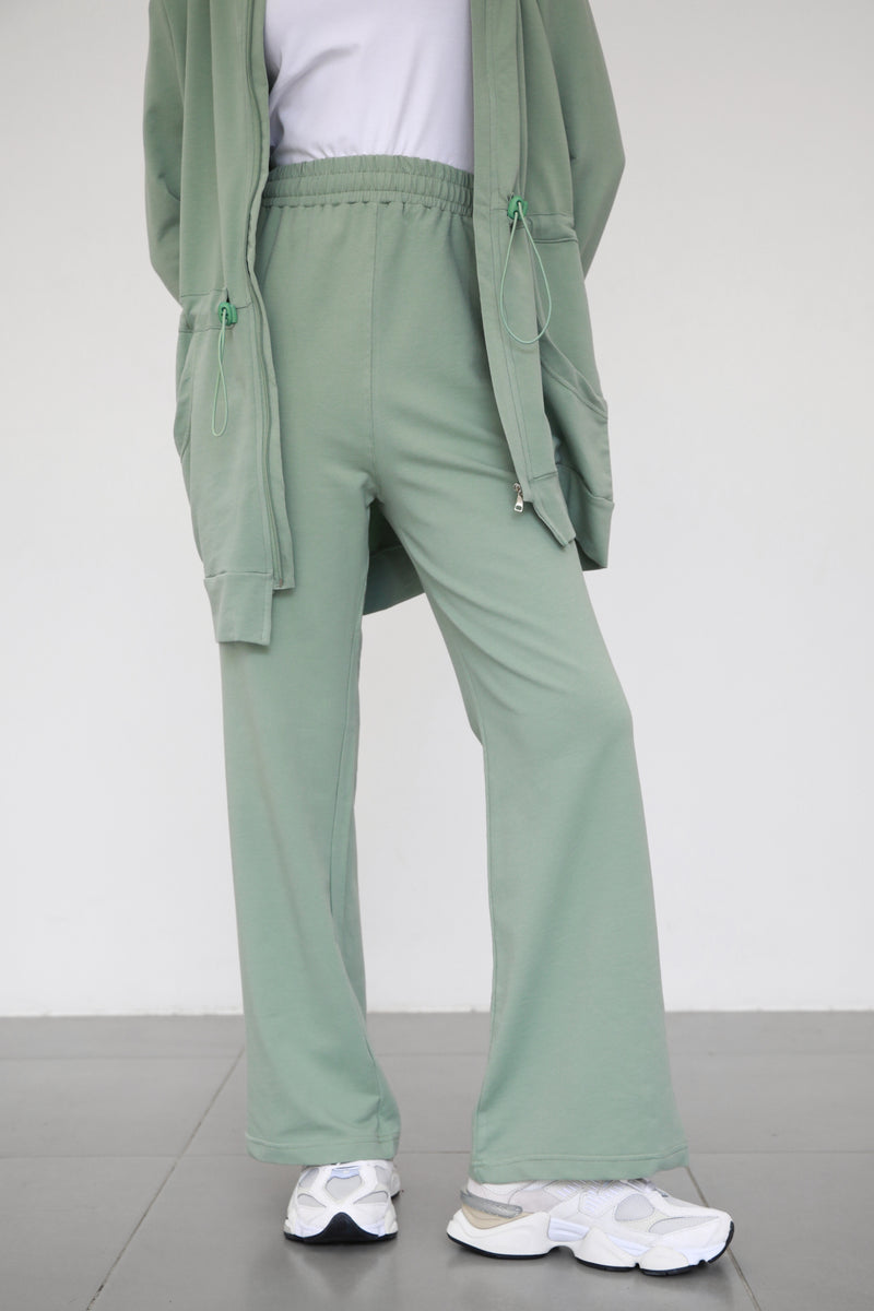Light Flare Sweatpants - Sage