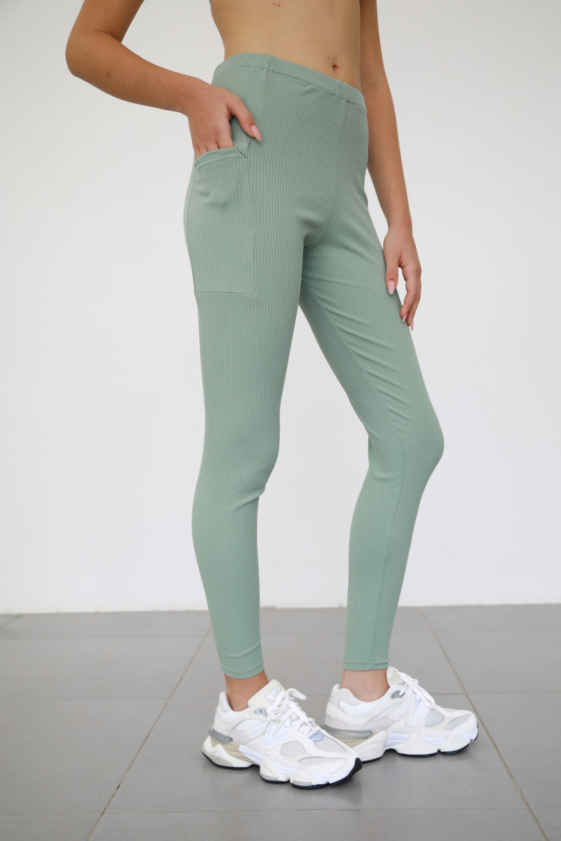 Ribbed Leggings With Pockets - Sage