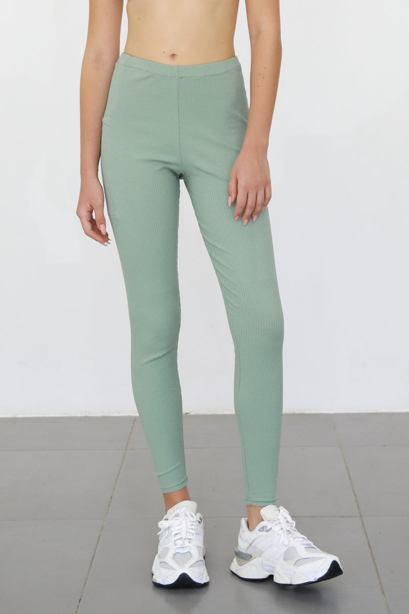 Ribbed Leggings With Pockets - Sage