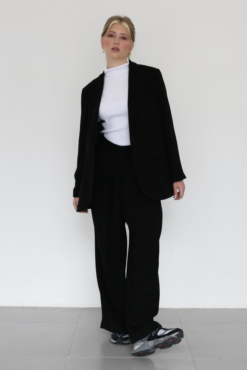 Athena Blazer - Black Crepe