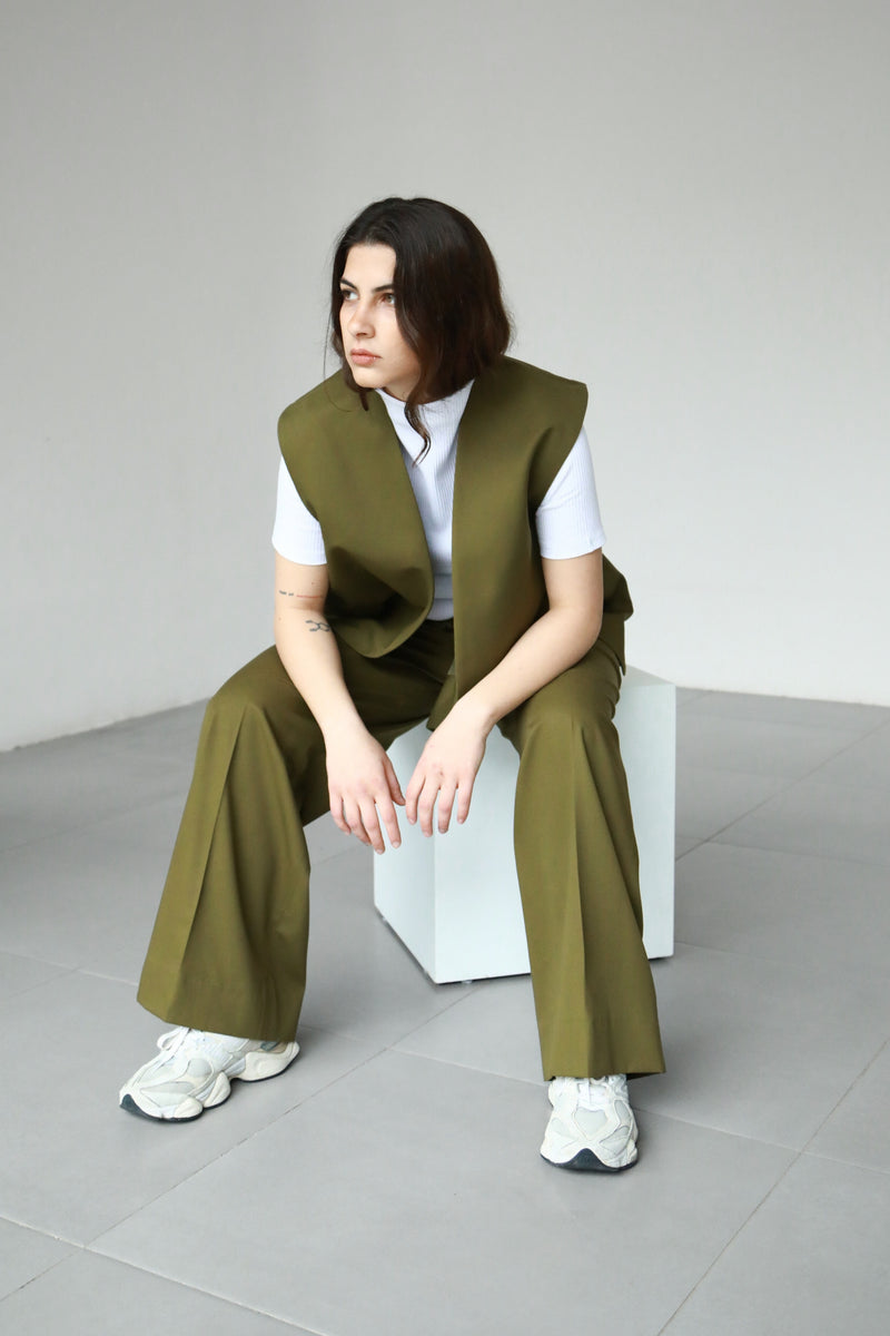 Thalia Vest- Army