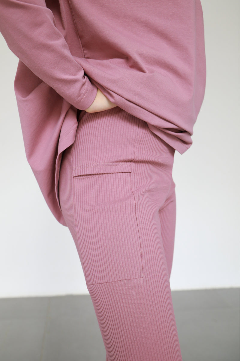 Ribbed Leggings With Pockets - Berry Nude