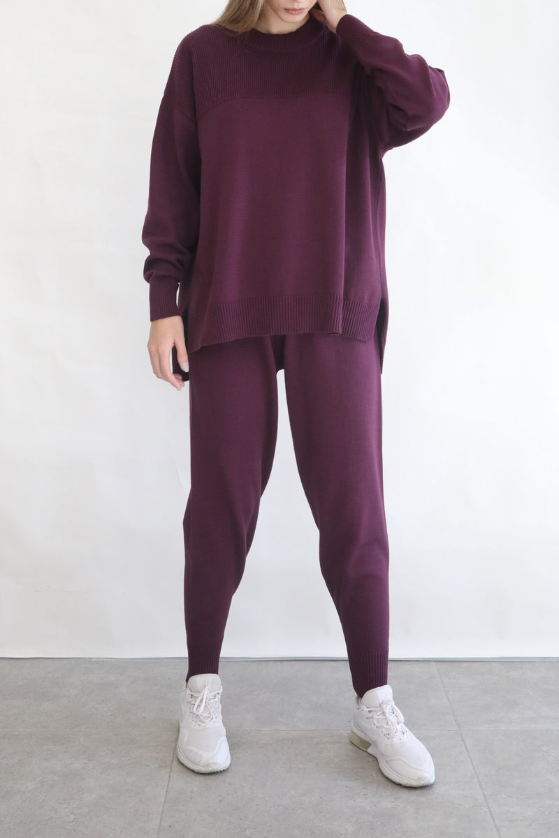 Oversized Knit Sweater - Blackberry