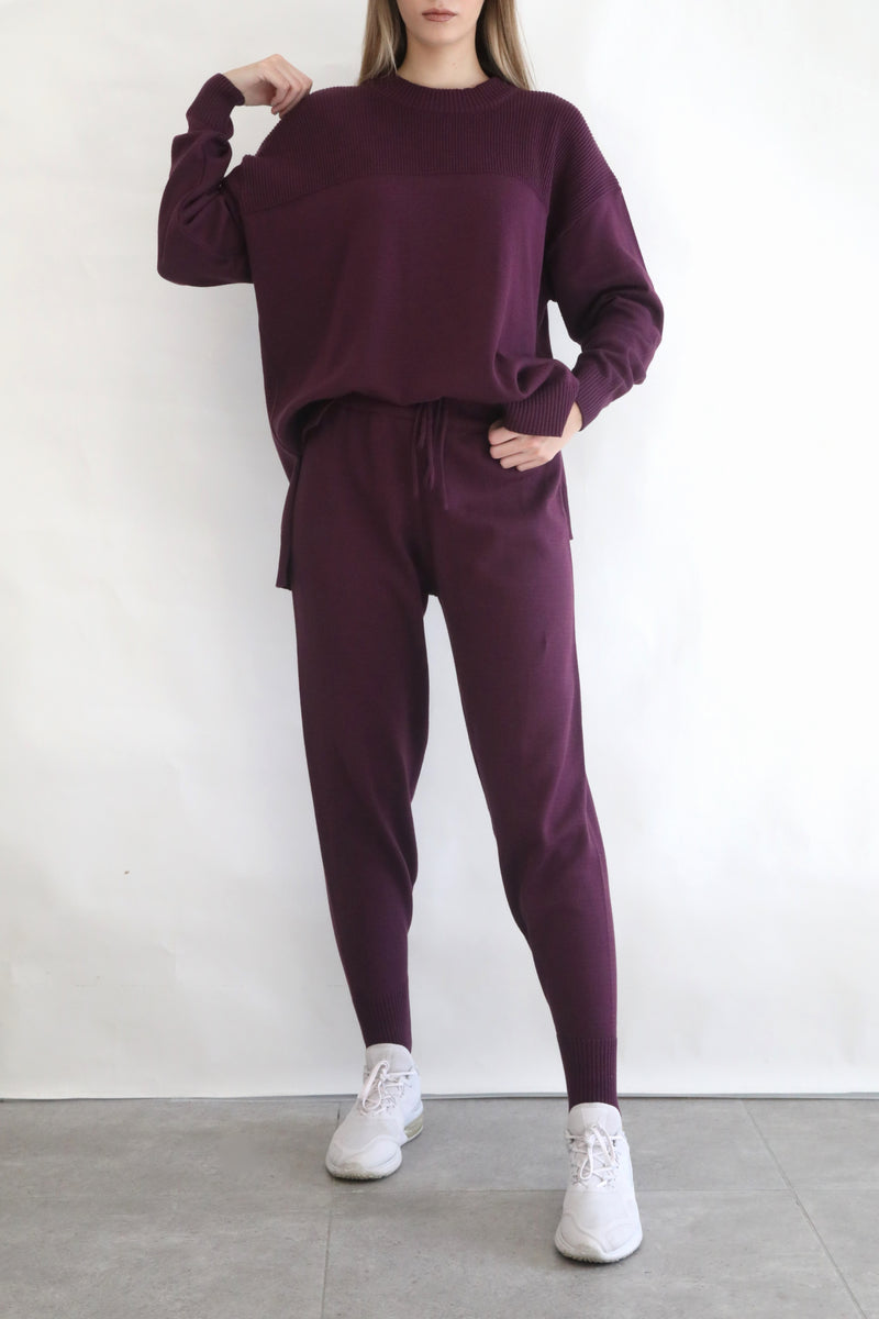 Oversized Knit Sweater - Blackberry