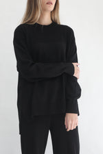 Oversized Knit Sweater - Black