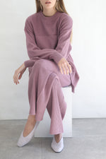 Oversized Knit Sweater - Berry Nude
