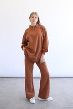 Light Flare Sweatpants - Espresso